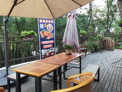 露天位-风车面包