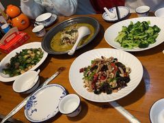 -旺角小渔村·海肠捞饭开创者(环山路店)