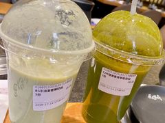 牛油果香蕉奶昔-Natural Moment天然果汁(天汇广场igc店)