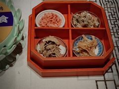 -老萍巷•莲花血鸭(楚萍店)