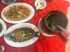 -先鲜鲫鱼粥