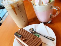 -西西弗书店&矢量咖啡(凯德晶萃广场店)