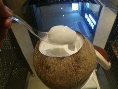 -椰爺爺·椰子冻砵仔糕