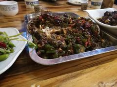 -小锅巴纳西餐厅