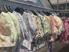 -URBAN REVIVO(深圳华润万象天地店)