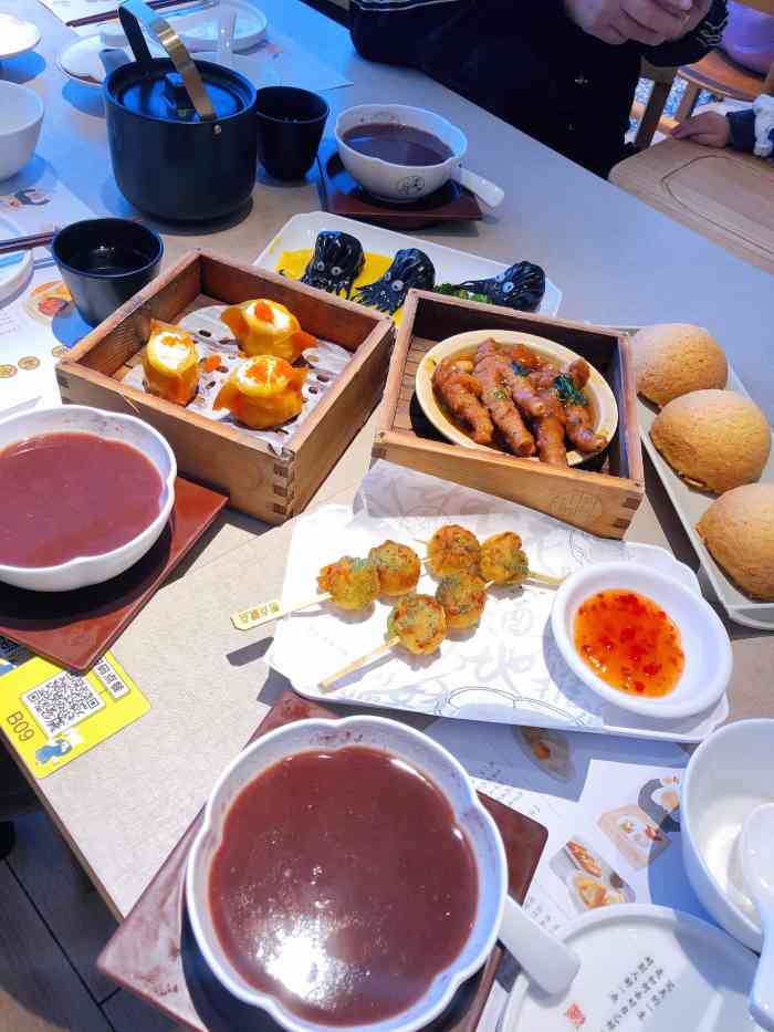 蔡澜港式点心(万象天地店)-"创意茶点的扛把子,满座是经常的事 墙裂.