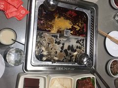 -海底捞火锅(杭州萧山宝龙广场店)