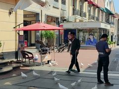 -王府井奥莱临潼小镇(临潼店)