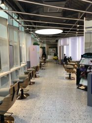 -PE SALON 