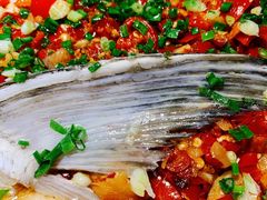 -姜君·千岛湖鱼头馆(浦东大道店)
