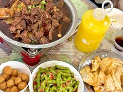 -桂萍特色牛筋牛杂(长堤街总店)