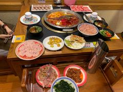 -沸炉重庆老火锅(军事博物馆店)