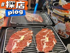 铺天盖地火牛寿司（2枚）-仙隐小鹿中华料理(南宁万象城店)