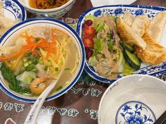 -长人馄饨铺(解放街店)