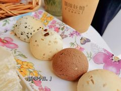 -啊噗吐呦现场烘焙(麦凯乐店)