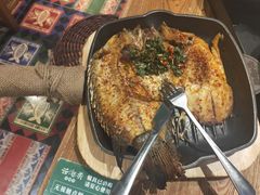 香茅草烤罗非鱼-云海肴云南菜·蒸汽石锅鱼(北京良乡华冠店)