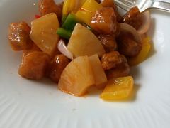 菠萝咕咾肉-阳澄湖费尔蒙酒店颐丰阁中餐厅(马鞍山西路店)