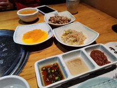 -唯成•韩国炭火烤肉 유성고기