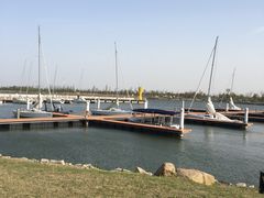 -上海滴水湖皇冠假日酒店