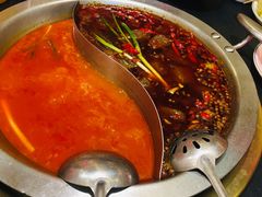 -沸炉重庆老火锅(军事博物馆店)