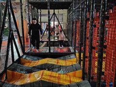 -嗨翻Hi-Fun竞技主题乐园·蹦床亲子生日轰趴(国光1937店)