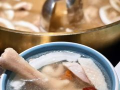 -三个椰子·现砍椰子鸡(金源CBD店)