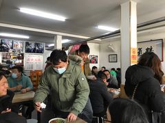 等位区-陈记卤煮小肠
