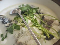 鱼头汤-宝荣鱼馆·临湖之宴(千岛湖店)