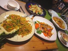菠萝炒饭-山色西餐·柴火烤披萨