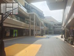 -易生活购物公园
