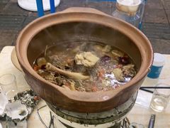 -广味炭炉鸡煲(宝业路分店)