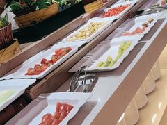 -腾阁自助餐厅(朝林广场店)