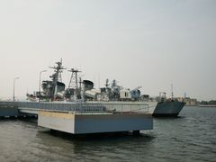 -泰达航母主题公园