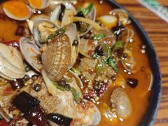 -蚝堡海鲜·威海菜·海肠捞饭·烧烤·亚洲吃蚝公司(幸福门店)