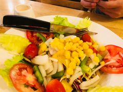 -J Daeng Seafood