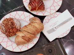 -Salon de The de Joel Robuchon(外滩18号店)