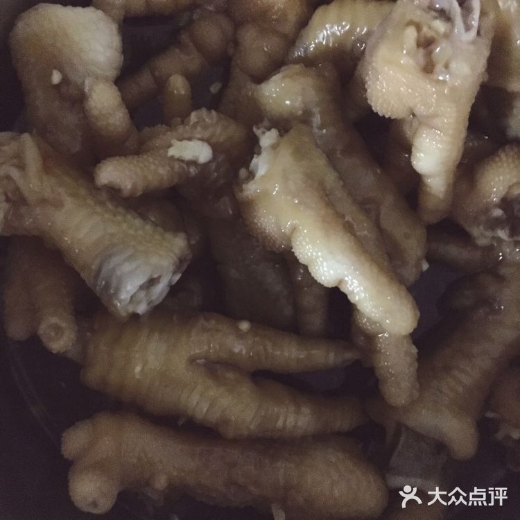 酸酸辣辣过口瘾,煲剧必备的鸡脚