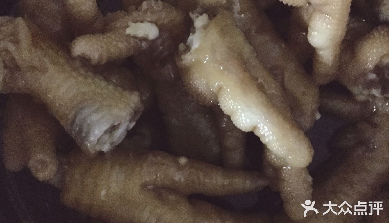 酸酸辣辣过口瘾，煲剧必备的鸡脚