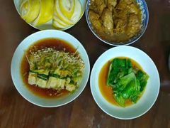 -爱的果实月嫂育婴师(世纪东方店)