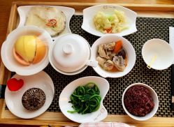 -馨月汇·一悦馨香月子中心(前滩店)