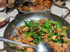 -湘西小馆(滨河路店)