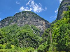 -鹿院坪生态旅游景区