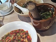小炒黄牛肉-湘鲜小灶·湖南土菜馆(龙华店)
