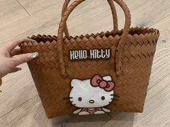 -意法服饰城