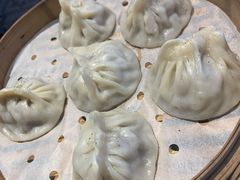 薄皮包子-巴扎美食·新疆菜·西域歌舞表演餐厅(新疆大厦店)