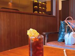 菠萝海-ZAZA.CAFE.BAR