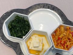 -香山湖渔家大院