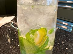 莫吉托-东方红海鲜百汇(国际大厦店)