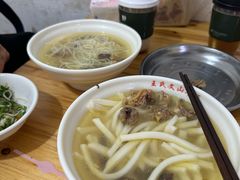-文山荷鲜居(翠湖店)
