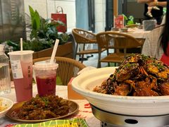 -肥肥虾庄·金牌油焖大虾(汉口城市广场店)